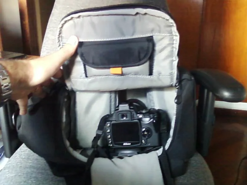 Mochila Lowepro Slingshot 300 AW