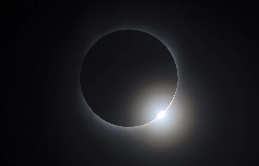 Increíbles fotografías del eclipse solar más largo del siglo