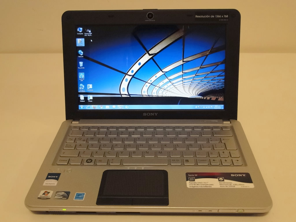 Review Netbook Sony Vaio VPC W120AL fotogeek