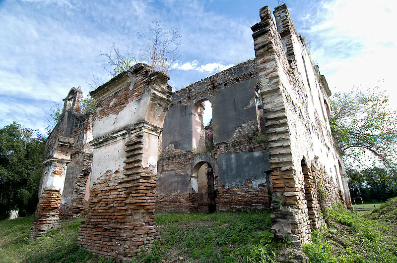Ruinas del Convento de San Antonio de Padua por Osvaldo Nieva