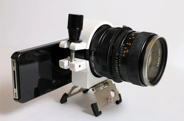 iPhone 4 con lente de DSLR