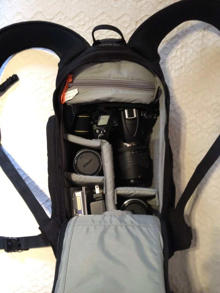 Lowepro flipside 200