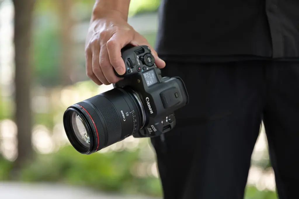 Canon RF 85mm F1.4L VCM